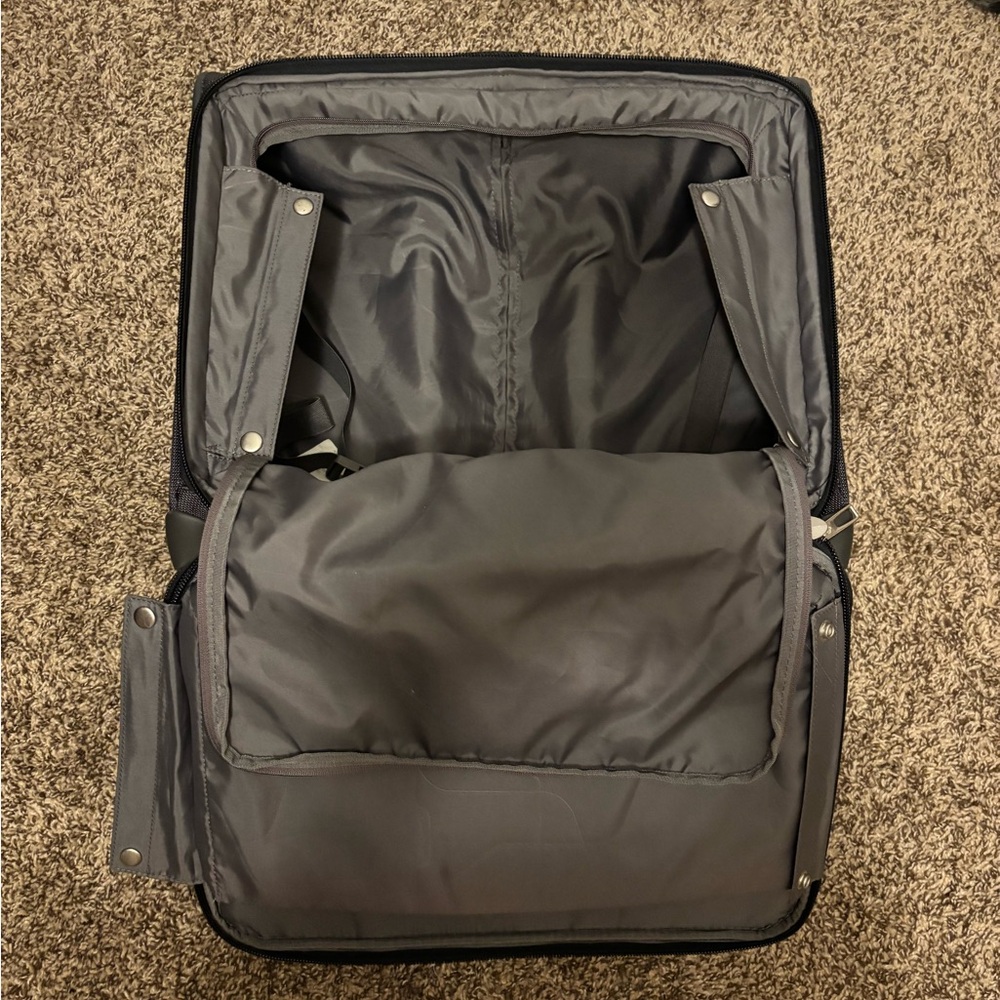 SAMSONITE Computer Work Travel Suitcase - Picture 5 of 16